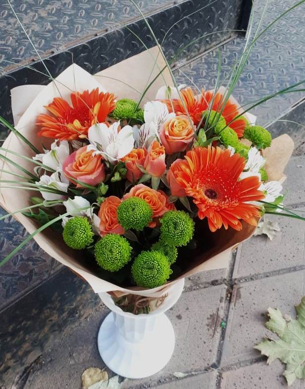 Букет цветов из: Герберы, Хризантемы, Альстромерии и Розы в Колпне