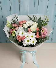 Букет цветов из:  Розы, Лизиантусы и Хризантемы в Колпне
