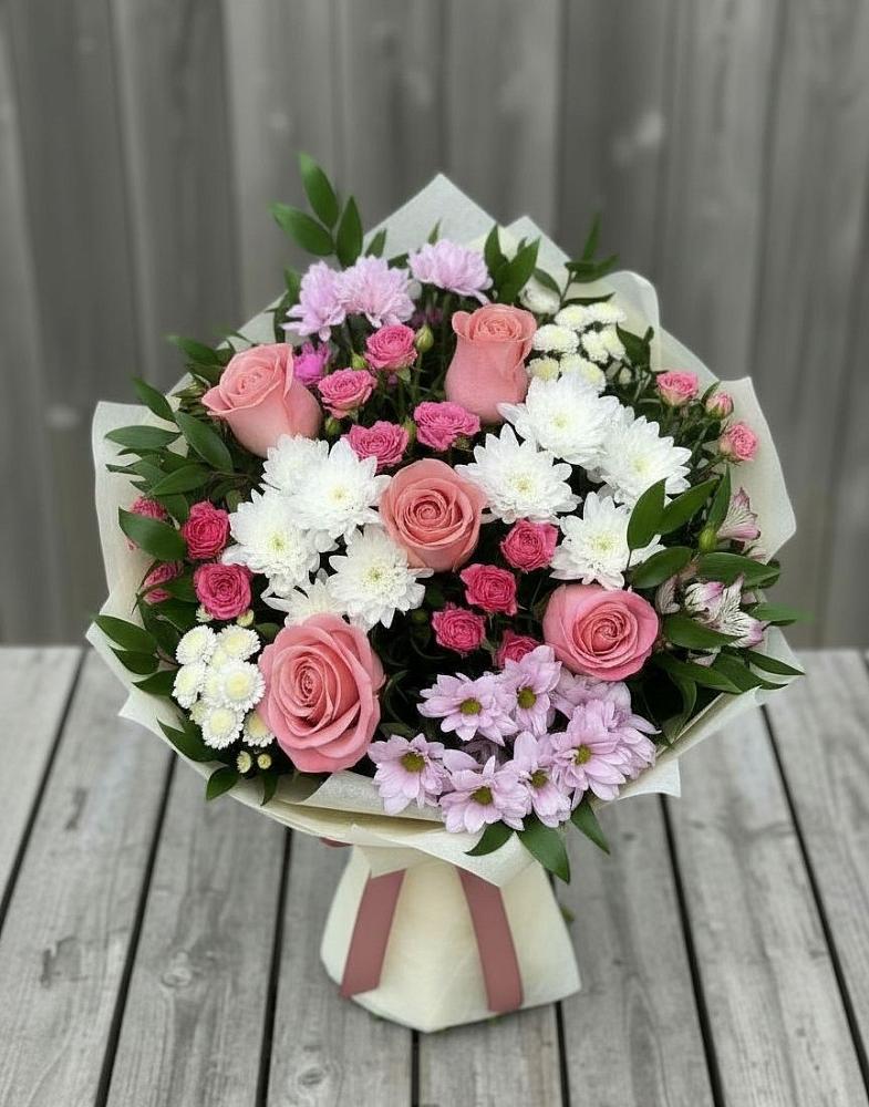 Букет цветов из: Альстромерии, Гвоздики, Розы и Хризантемы в Колпне