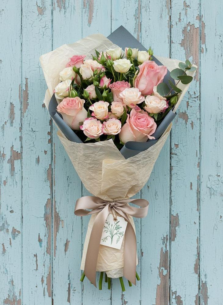 Букет цветов из: Розы в Колпне