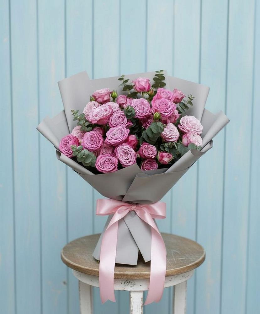 Букет цветов из: Розы в Колпне