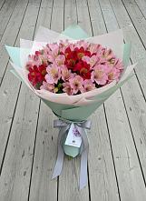 Букет цветов из:  Альстромерии в Колпне