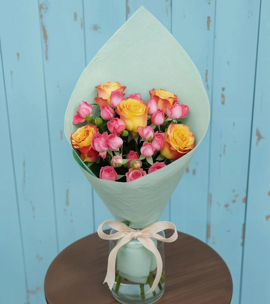 Букет цветов из: Розы в Колпне