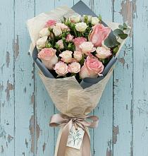 Букет цветов из:  Розы в Колпне
