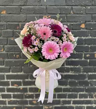 Букет цветов из:  Герберы и Хризантемы в Колпне