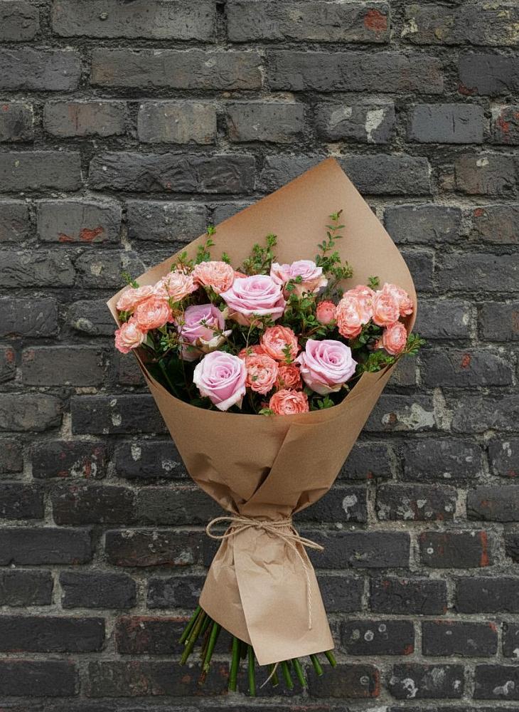 Букет цветов из: Розы в Колпне